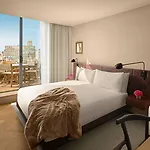 The Edition Hotel 5*