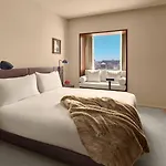 The Edition Hotel 5*