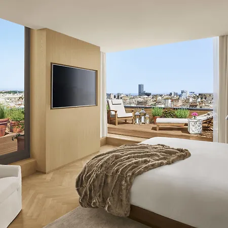 The Edition Szálloda 5*