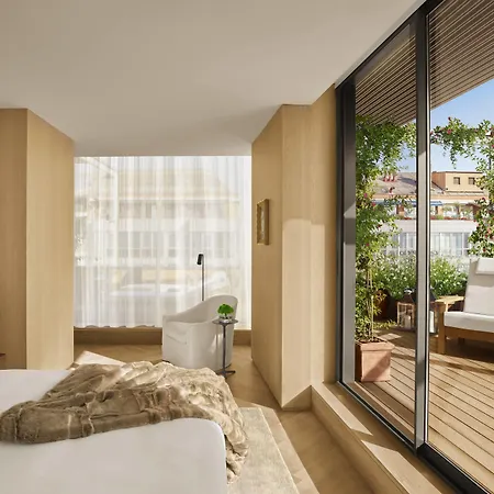 The Edition Hotel 5*
