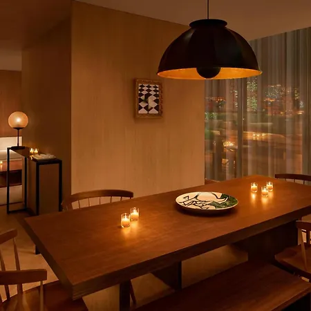 The Edition Отель 5*