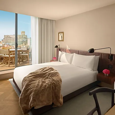The Edition Hotel 5*